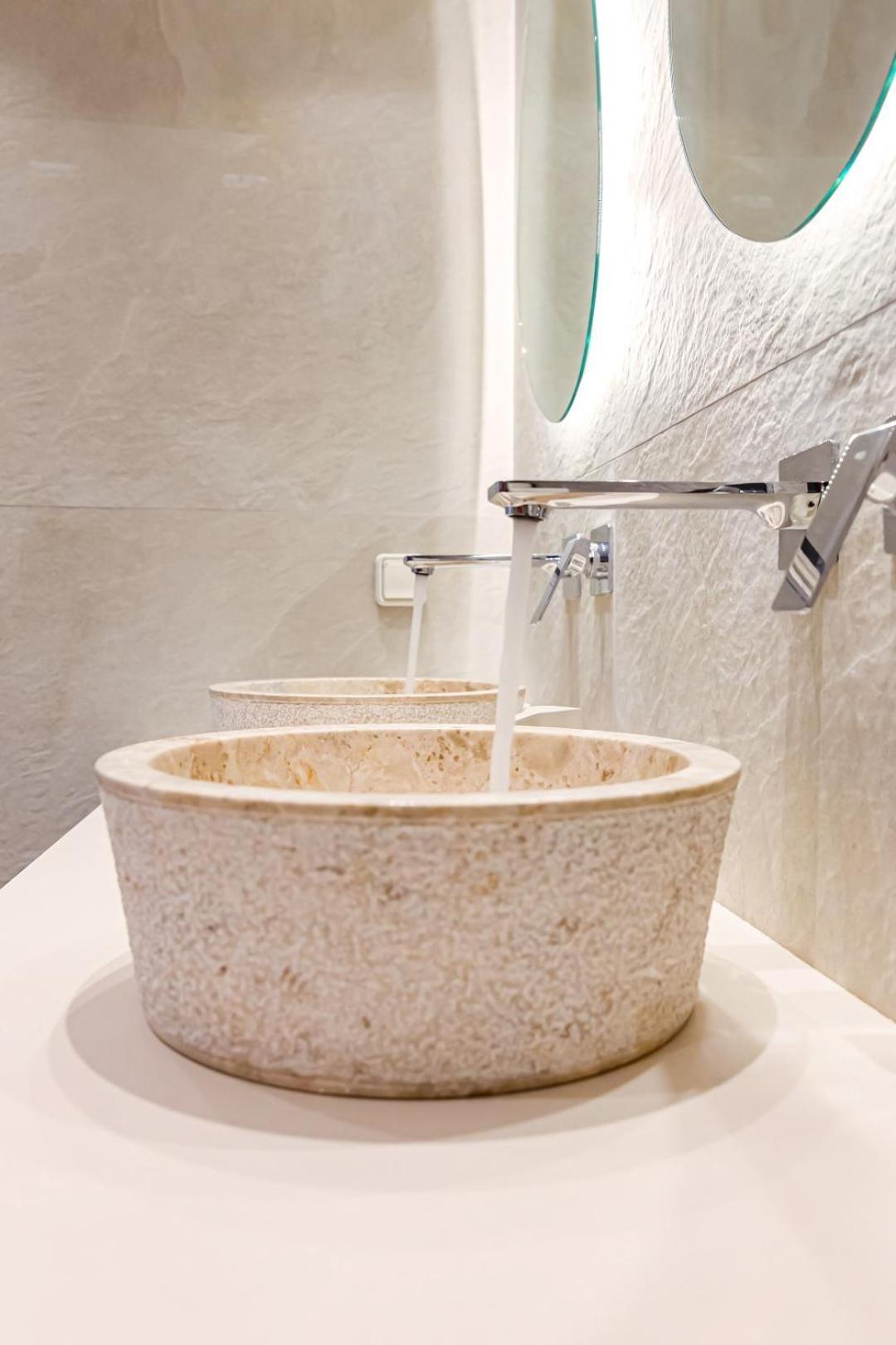 The Grande Grotta Luxury